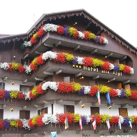 阿雷阿毕酒店 酒店