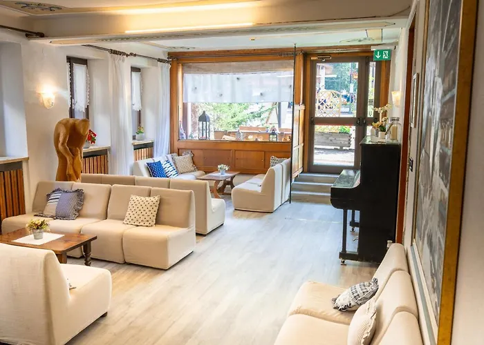 Hotel Alle Alpi 3*